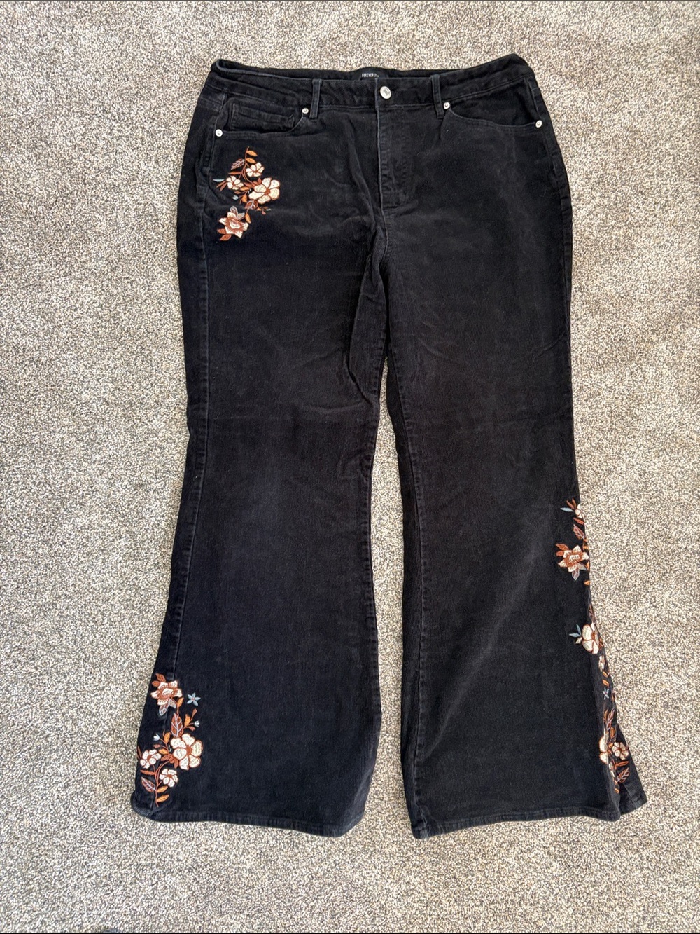 Forever 21 Black Corduroy Wide-Leg Pants with Floral Embroidery